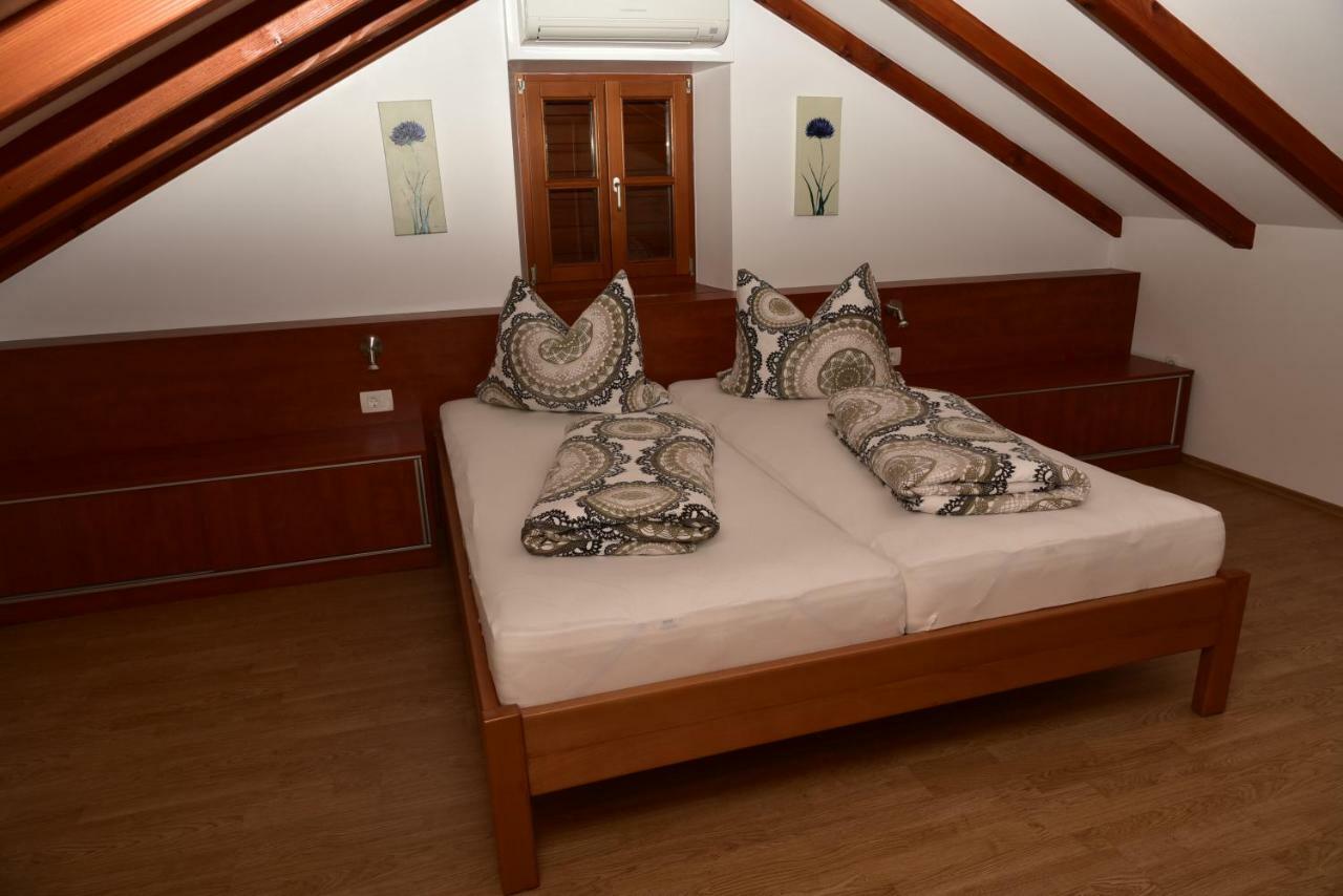 Villa Finka Malinska Esterno foto